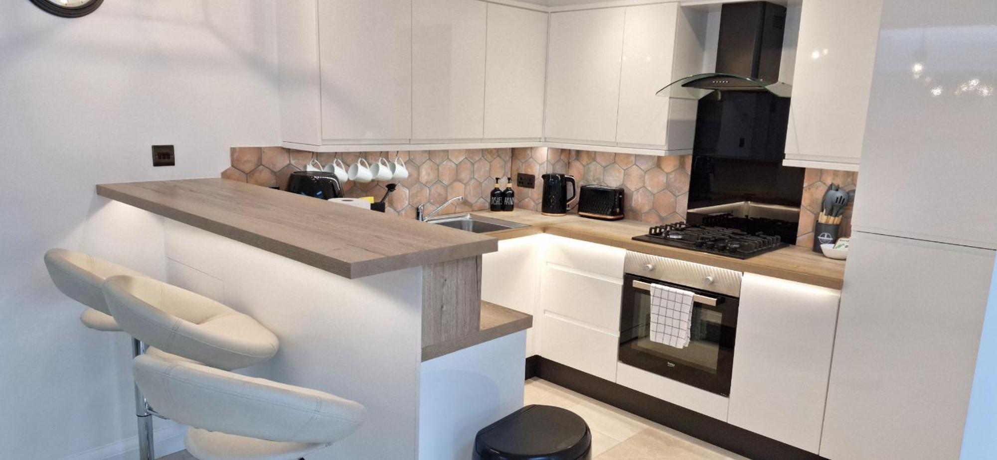 Apartment New 3 Bedrooms Flat In Ashford Near Heathrow *